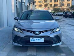 Toyota Camry Hybrid Luxury - ფოტო 2