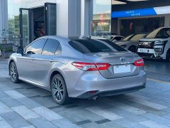 Toyota Camry Hybrid Luxury - ფოტო 20