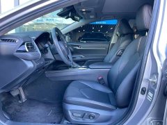 Toyota Camry Hybrid Luxury - ფოტო 6