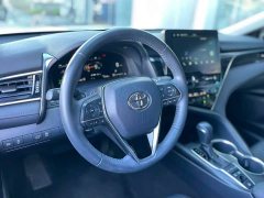 Toyota Camry Hybrid Luxury - ფოტო 8