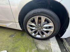Toyota Avalon 2.0L Base - ფოტო 4