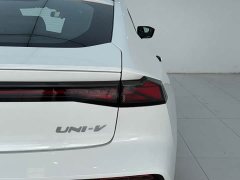 Changan UNI-V 1.5T High-Performance Edition - ფოტო 10