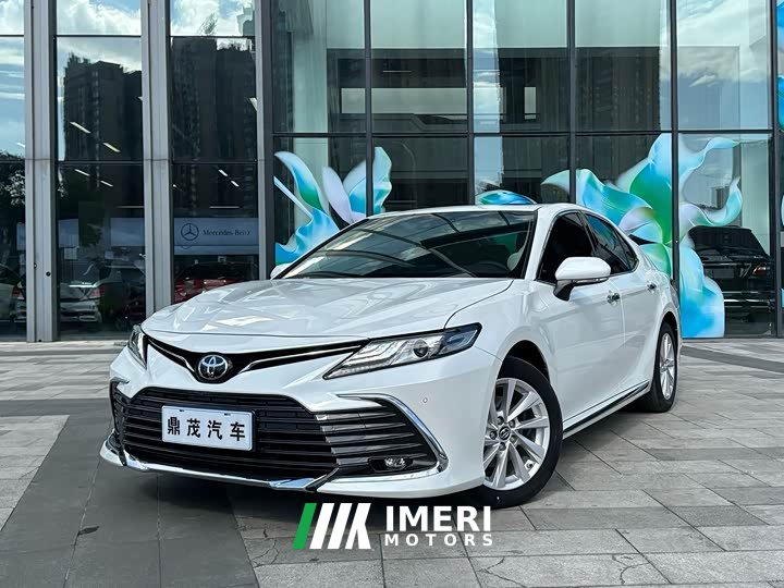 Toyota Camry 2.0G Luxury Edition