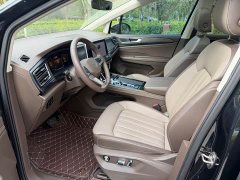 Volkswagen Viloran 330TSI Luxury - ფოტო 7