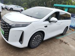BYD Summer DM-i 1.5T 180km Exceed - ფოტო 1