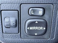 Toyota Yaris L Zhixuan X 1.5L CVT Luxury Plus - ფოტო 9