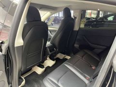 Tesla Model Y Rear-Wheel Drive - ფოტო 11