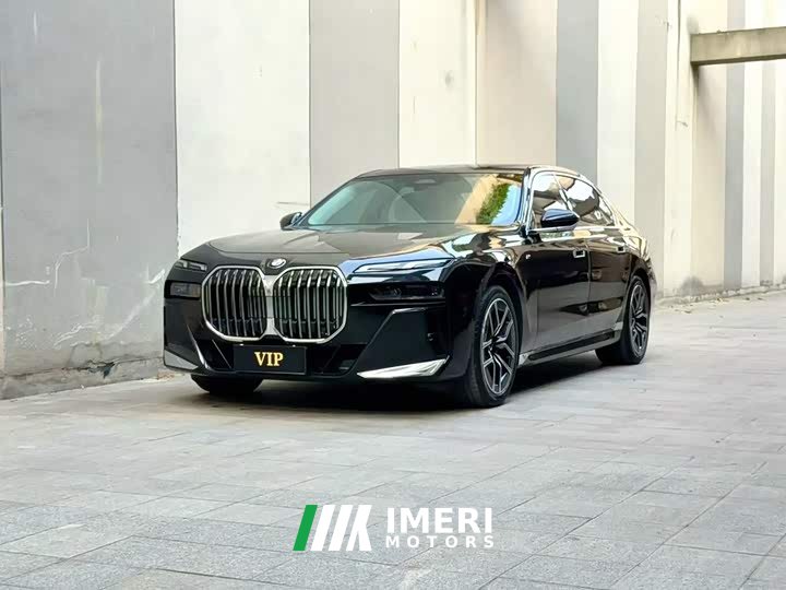 BMW 7 Series 735Li M Sport Package - ავტომობილი ჩინეთიდან