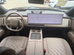 Li Auto Ideal L8 Ultra - ფოტო 6