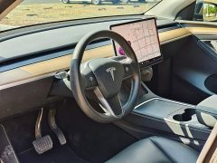 Tesla Model Y Standard Range RWD - ფოტო 12