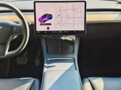 Tesla Model Y Standard Range RWD - ფოტო 13