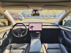 Tesla Model Y Standard Range RWD - ფოტო 5