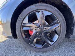 Hyundai Elantra 1.5L CVT 20th Anniversary Edition - ფოტო 19