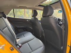 Kia Yipao 1.4L CVT Fun Sunroof Edition - ფოტო 8