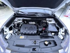 Mitsubishi Outlander 2.0L FWD Comfort 5-Seater - ფოტო 18