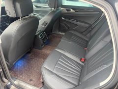 Volkswagen Passat 380TSI Longyao Edition Outstanding Edition - ფოტო 8