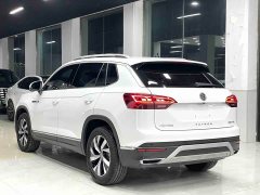Volkswagen Taos 280TSI FWD Luxury Smart Connected Edition - ფოტო 10