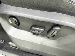 Volkswagen Taos 280TSI FWD Luxury Smart Connected Edition - ფოტო 4