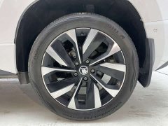 Skoda Corollac TSI280 Luxury Edition - ფოტო 12