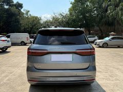 BYD Song MAX New Energy New Energy DM-i 105KM Flagship - фото 8