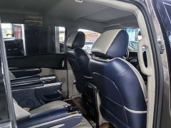 Buick GL8 Land Business Class 652T Luxury - ფოტო 10