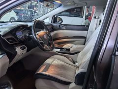 Buick GL8 Land Business Class 652T Luxury - ფოტო 7
