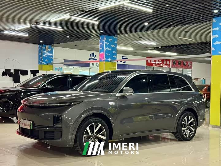 Li Auto L8 Pro - ავტომობილი ჩინეთიდან