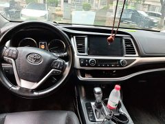 Toyota Highlander 2.0T AWD Luxury 7-Seater - ფოტო 12