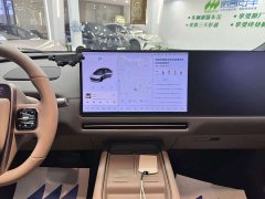 Li Auto i6 Two-Wheel Drive Standard - ფოტო 11