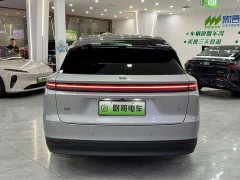 Li Auto i6 Two-Wheel Drive Standard - ფოტო 18