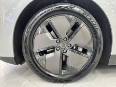 Li Auto i6 Two-Wheel Drive Standard - ფოტო 9