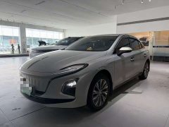 FAW Hongqi E-QM5 610km PLUS - ფოტო 1