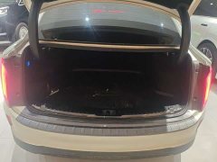 FAW Hongqi E-QM5 610km PLUS - ფოტო 8