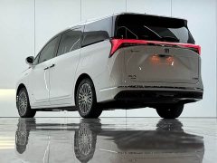 Buick GL8 New Energy Luxe Premium 7-Seater - ფოტო 15