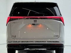 Buick GL8 New Energy Luxe Premium 7-Seater - ფოტო 16