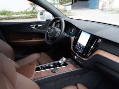 Volvo XC60 B5 AWD Smart Remote Luxury Edition - ფოტო 11