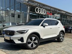 Volvo XC40 B3 Smart Luxury Edition - ფოტო 1