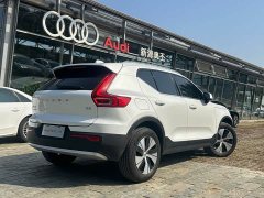 Volvo XC40 B3 Smart Luxury Edition - ფოტო 3