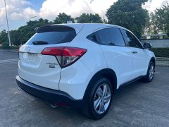 Honda Vezel 220 TURBO CVT Elite - ფოტო 4