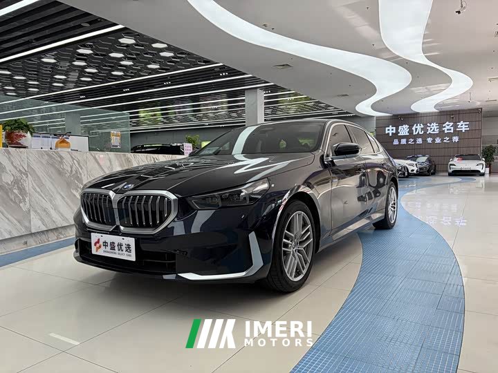 BMW 5 Series 525Li Luxury Package - ავტომობილი ჩინეთიდან