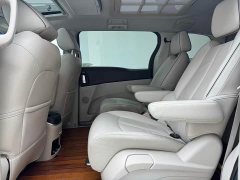 Buick GL8 Land Business Class 652T Luxury - ფოტო 16