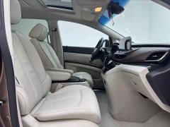 Buick GL8 Land Business Class 652T Luxury - ფოტო 8