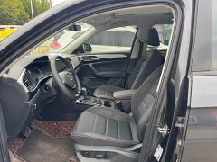 Volkswagen Taos 280TSI FWD Luxury Smart Connected Edition - ფოტო 4