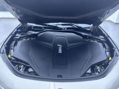 BMW i7 xDrive60L Luxury Package - ფოტო 16