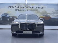 BMW i7 xDrive60L Luxury Package - ფოტო 2