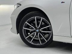 BMW 3 Series 320Li M Sport Package - ფოტო 11