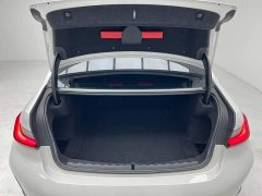 BMW 3 Series 320Li M Sport Package - ფოტო 12