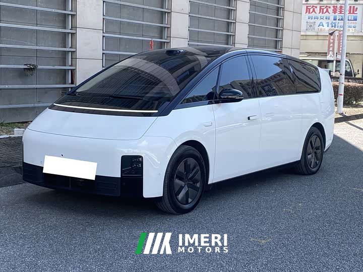 Li Auto MEGA Home Family Edition - ავტომობილი ჩინეთიდან
