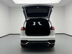 Geely Xingyue L Oriental Radiance 2.0T Auto Panorama Edition - ფოტო 18