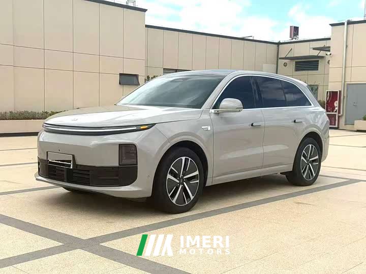 Li Auto L6 Pro - ავტომობილი ჩინეთიდან